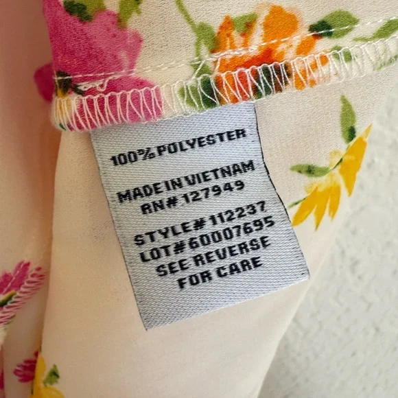 Emma & Michele Floral Maxi Dress - Picture 6 of 7